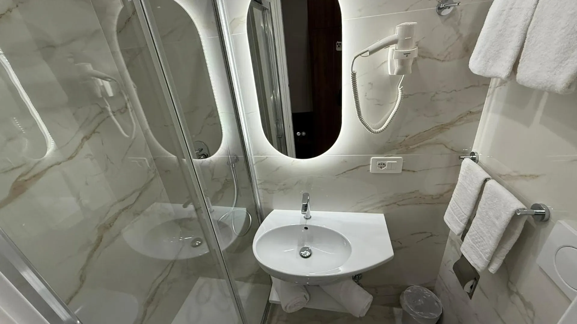Lumi Hotel 罗马