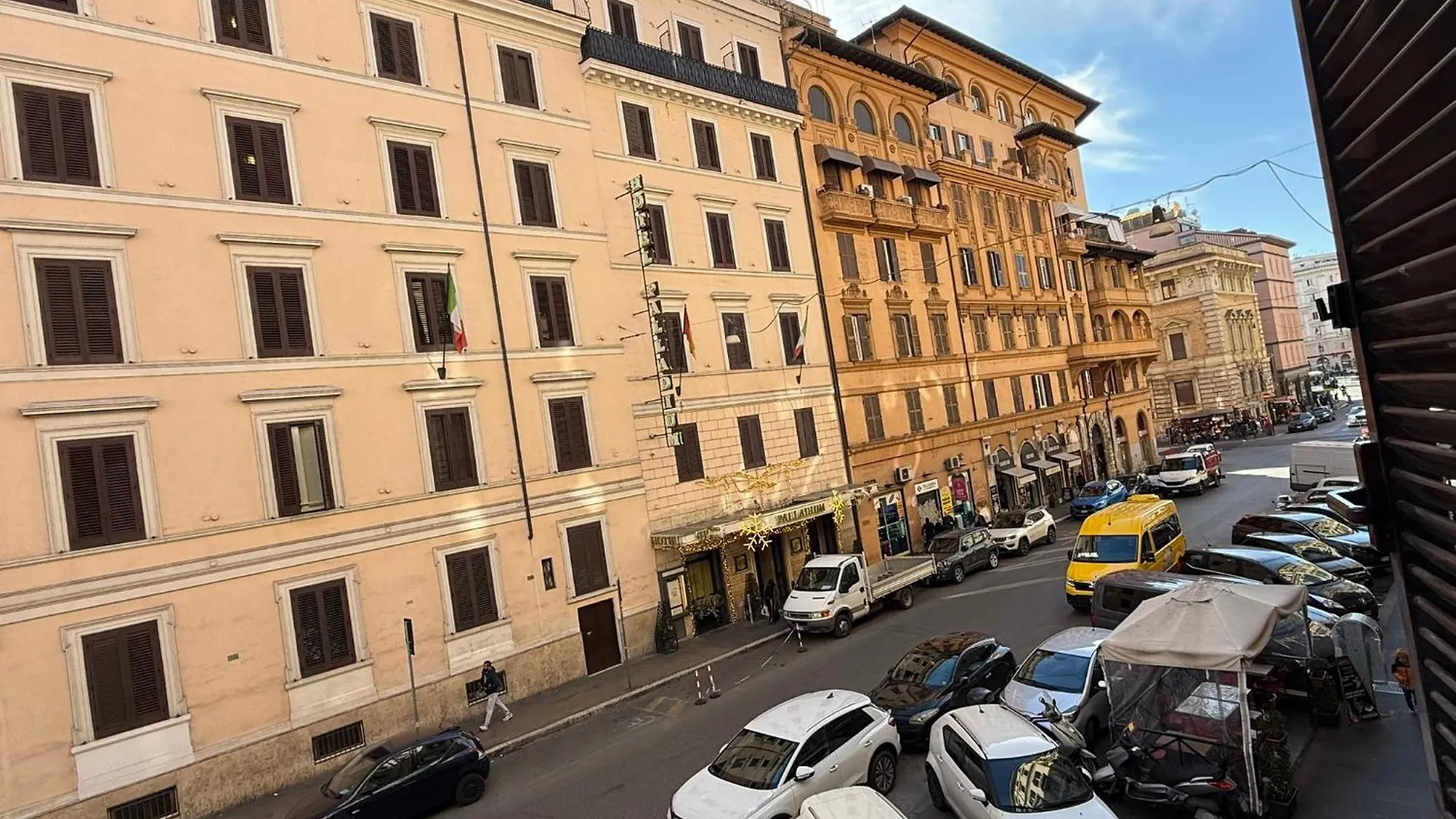 Lumi Hotel Rome