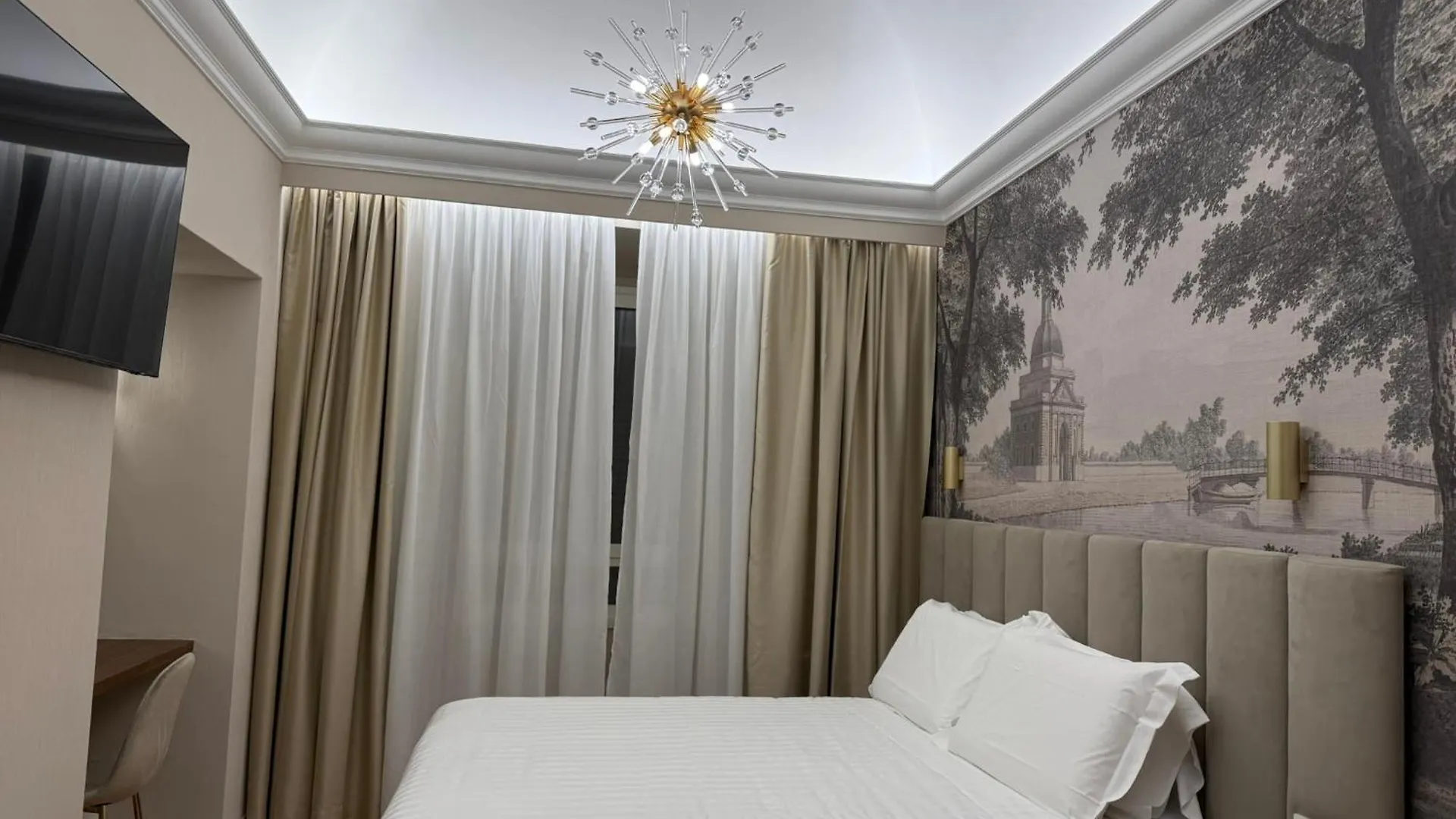 Lumi Hotel Rome