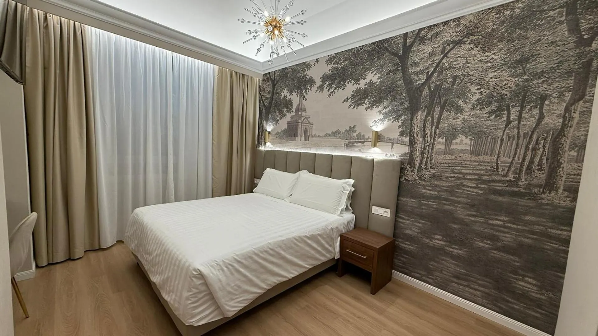 Lumi Hotel Rome