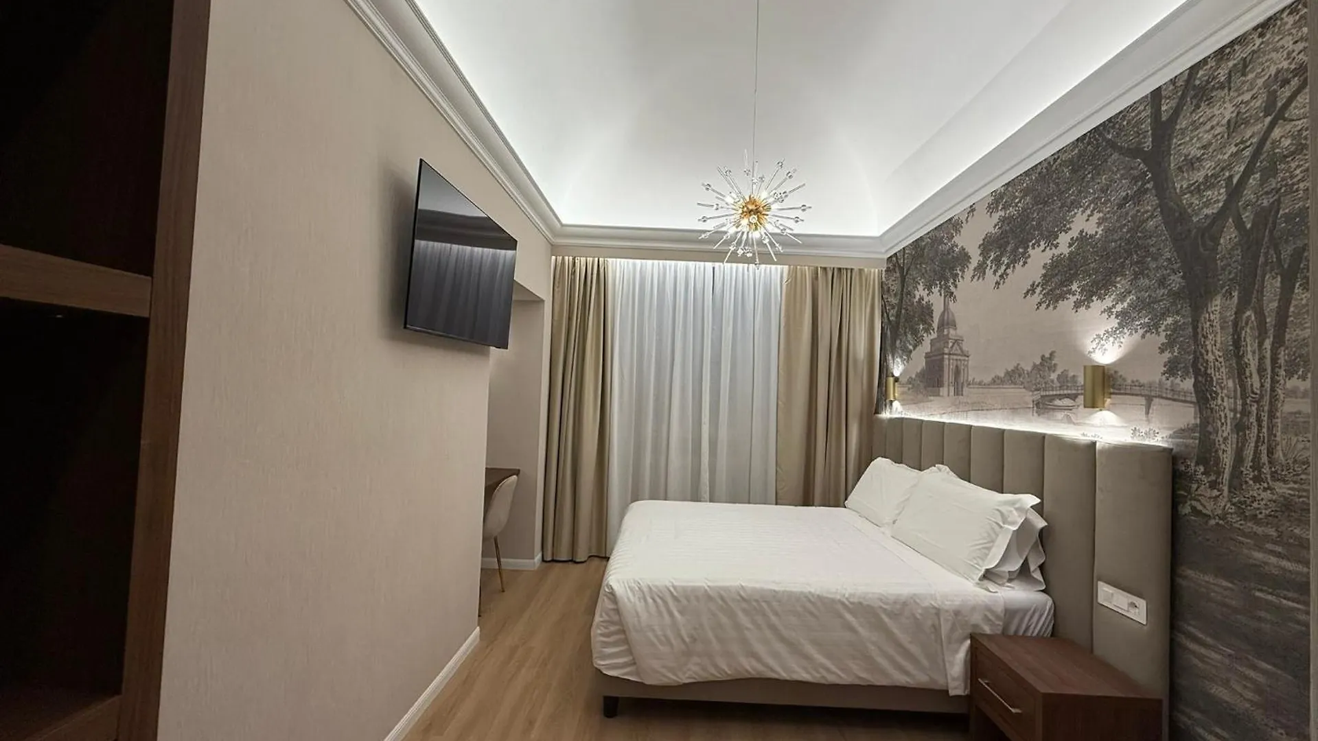 Lumi Hotel Rome