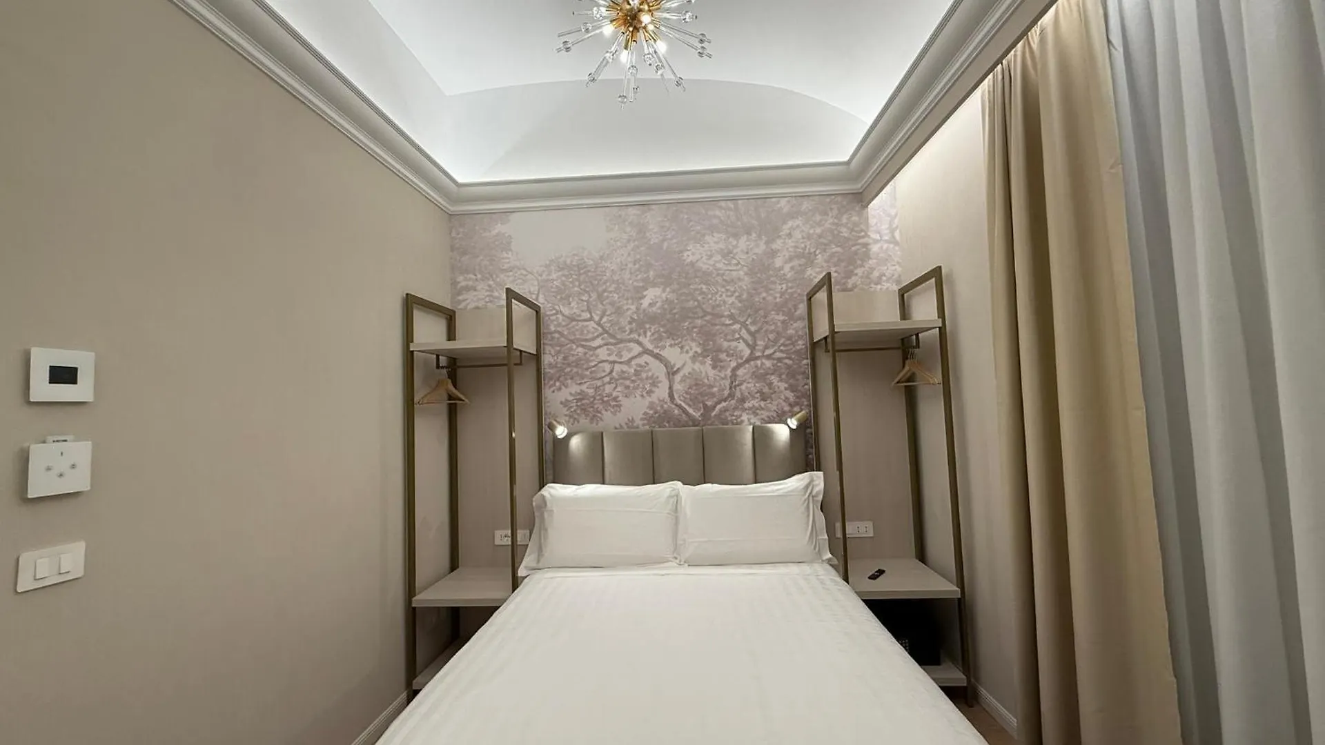 Lumi Hotel Rome