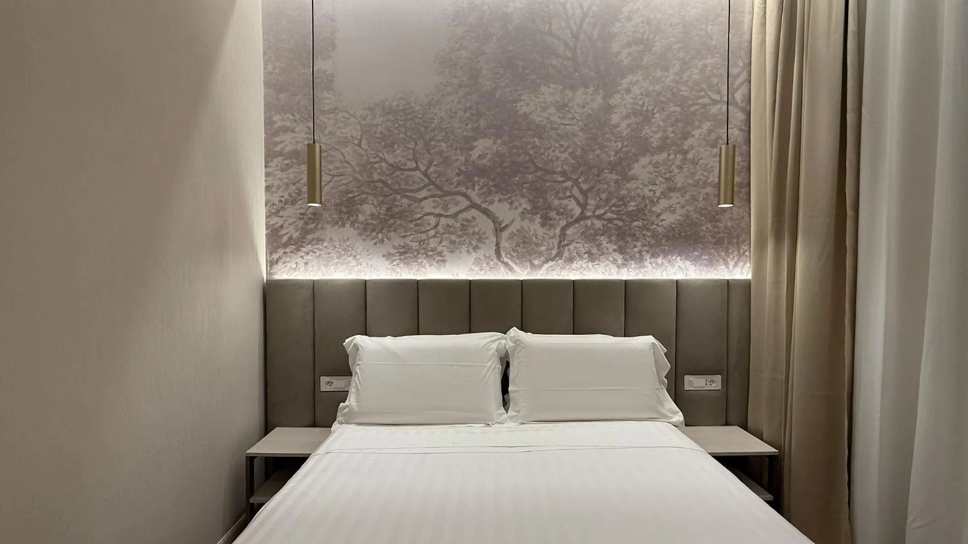 Lumi Hotel Rzym