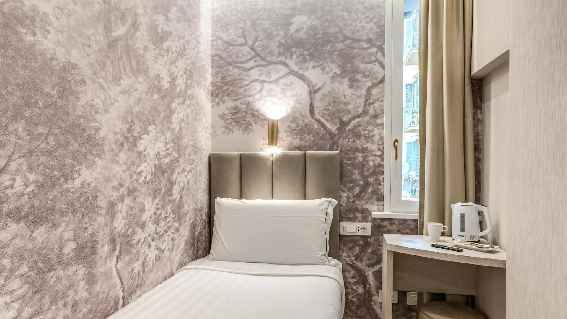 Lumi Hotel Rzym